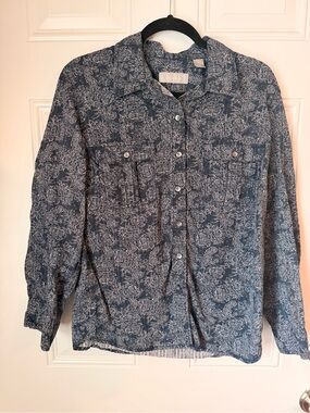 Liz Claiborne Blue Floral Button-Down Shirt
